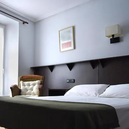 Arrasate Hotel 2*